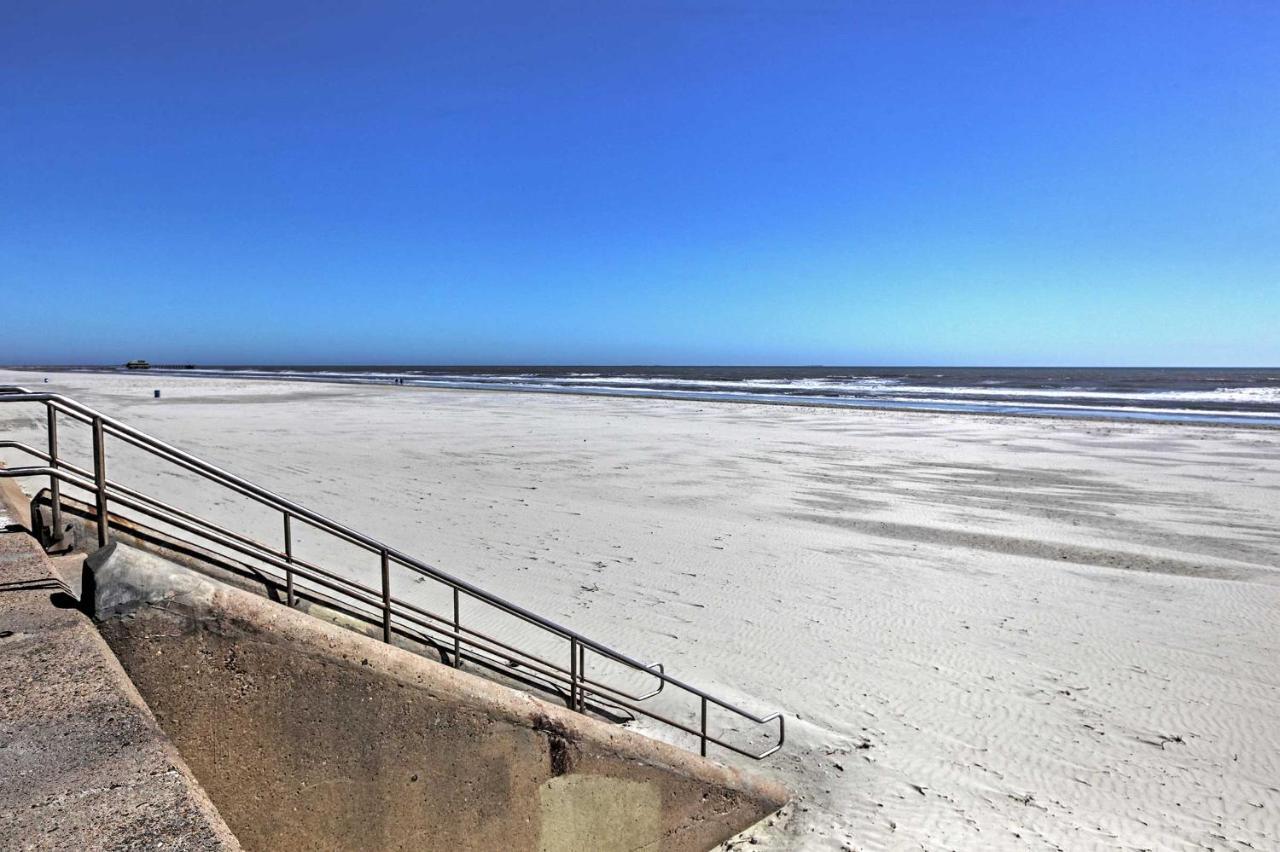 Colorful Galveston Retreat Steps From Beach And Pool ภายนอก รูปภาพ